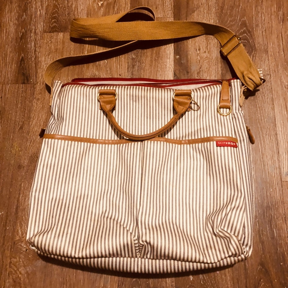 SKIP HOP Tote (diaper bag)